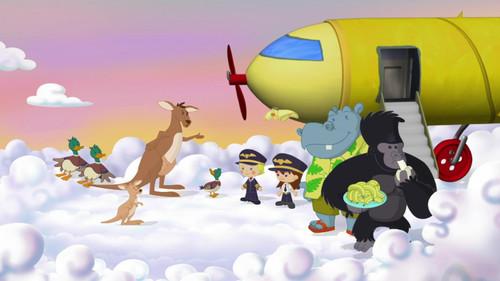 Chloe's Closet Season 2 Episode 17 - Try Away Home