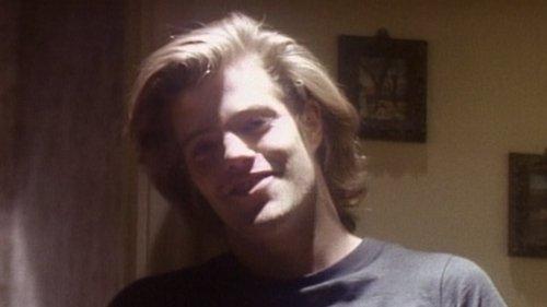 undefined Season 1 Episode 2 - Swingers