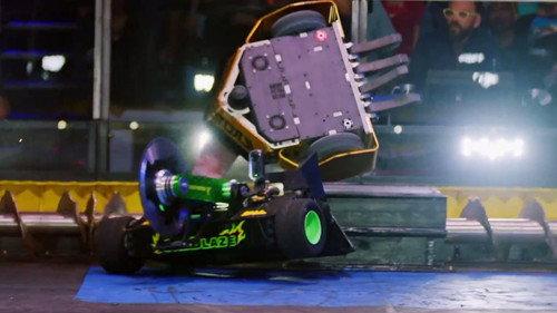 BattleBots Season 4 Episode 1 - That's what you call a KO!