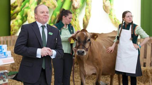 Trollied Season 5 Episode 4 - The Dairy Sale
