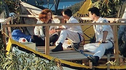 Police Rescue Season 1 Episode 11 - Up a Tree