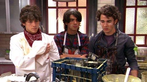 JONAS L.A. Season 1 Episode 2 - Groovy Movies