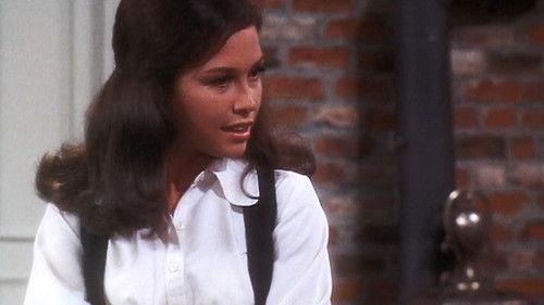 The Mary Tyler Moore Show Season 1 Episode 1 - Love is All Around