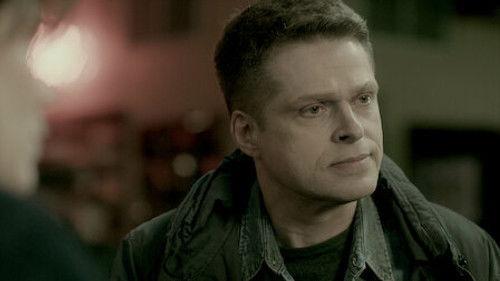 19-2 Season 3 Episode 2 - Episode 2