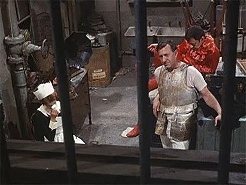 The Odd Couple Season 1 Episode 24 - Trapped