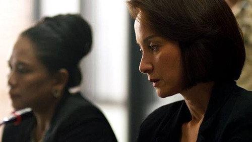 Tira Season 1 Episode 7 - It's Lonely at the Top