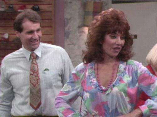 Married... with Children Season 1 Episode 12 - Where's the Boss?