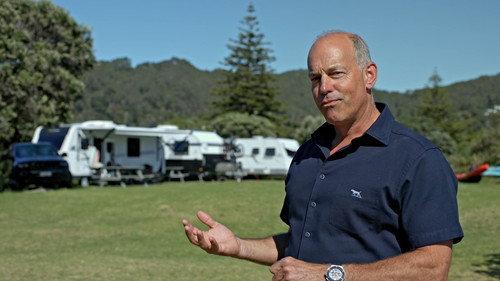 New Zealand's Best Homes with Phil Spencer Season 2 Episode 2 - Episode 2