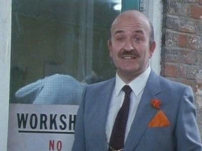 Lovejoy Season 1 Episode 8 - The March of Time