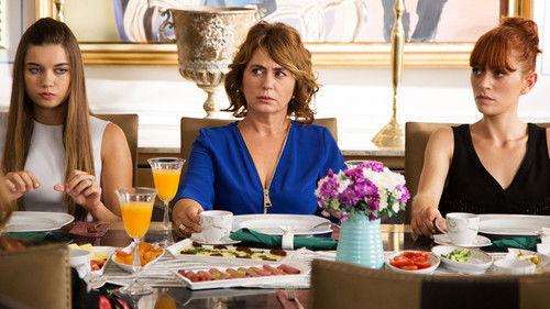 Mrs. Fazilet and Her Daughters Season 2 Episode 4 - Episode 4