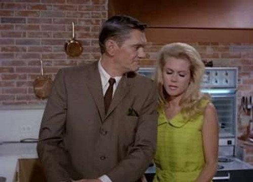 Bewitched Season 5 Episode 1 - Samantha's Wedding Present