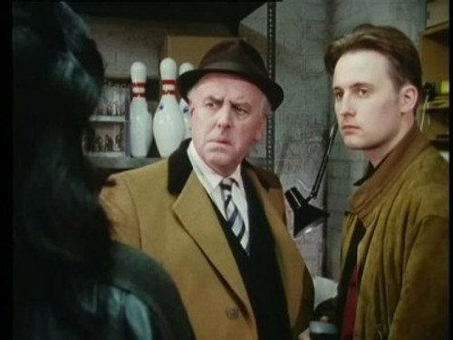 Minder Season 8 Episode 1 - The Loneliness of the Long Distance Entrepreneur