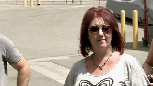 Storage Hunters Season 2 Episode 15 - Men at War