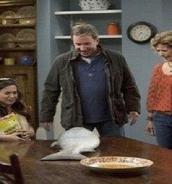 Last Man Standing Season 1 Episode 12 - Moon Over Kenya