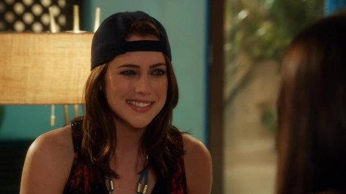 90210 Season 5 Episode 15 - Strange Brew