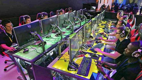 Click Season 16 Episode 25 - 20/06/2015