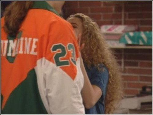 Married... with Children Season 9 Episode 24 - Radio Free Trumaine