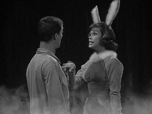 The Dick Van Dyke Show Season 1 Episode 4 - Washington vs. the Bunny