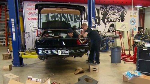 Fast N' Loud Season 5 Episode 13 - Don't Hassle the Hoff - Pontiac Trans Am Part I