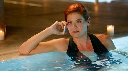 The Mysteries of Laura Season 1 Episode 1 - Pilot