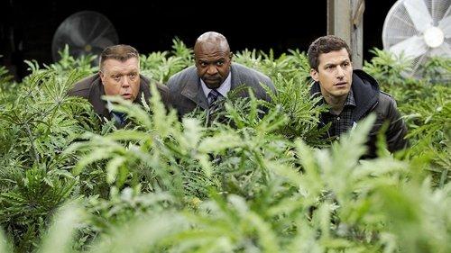 Brooklyn Nine-Nine Season 3 Episode 16 - House Mouses