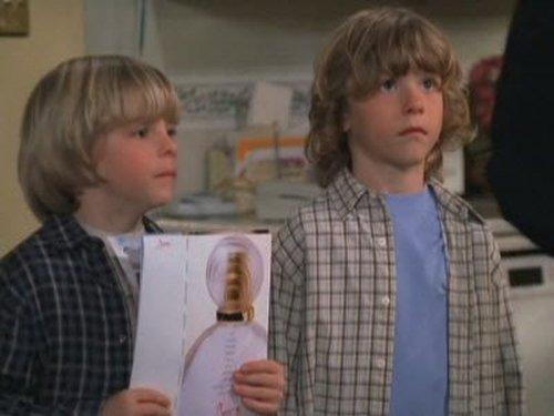 7th Heaven Season 10 Episode 18 - Invitation to Disaster