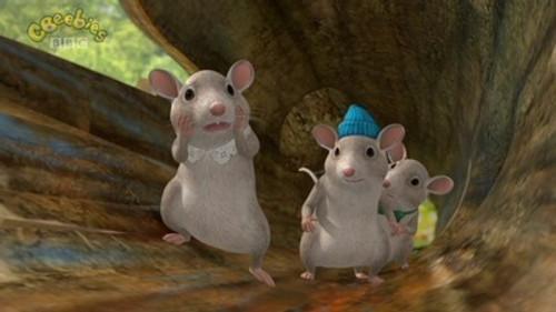 Peter Rabbit Season 1 Episode 25 - The Tale of the Hero Rabbit