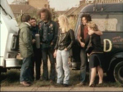 The Comic Strip Presents... Season 1 Episode 4 - Bad News Tour