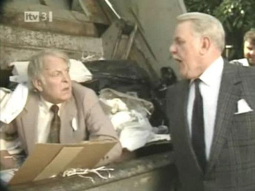 Never the Twain Season 9 Episode 1 - Just the Ticket