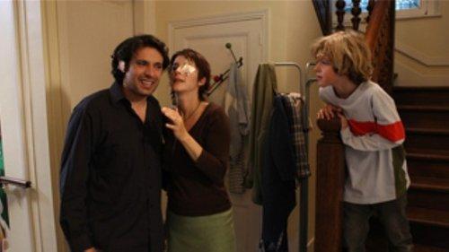 Fais pas ci, fais pas ça Season 1 Episode 7 - Le premier bulletin