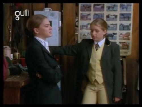 The Saddle Club Season 1 Episode 21 - Track Record