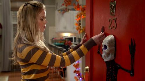 Don't Trust the B---- in Apartment 23 Season 2 Episode 2 - Love and Monsters...