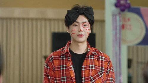 Why R U? Season 1 Episode 1 - Episode 1