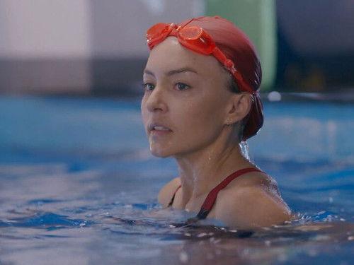 El amor invencible Season 1 Episode 2 - "Marena está muerta"