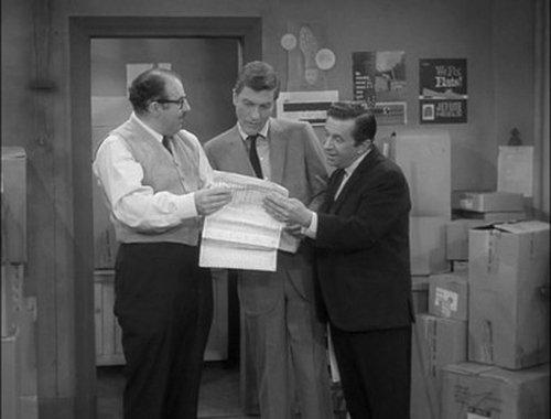 The Dick Van Dyke Show Season 4 Episode 22 - Young Man With a Shoehorn
