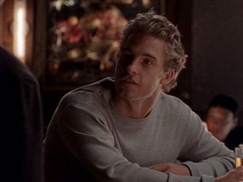 Felicity Season 3 Episode 6 - One Ball, Two Strikes