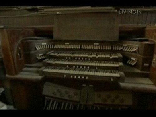 Most Haunted Season 2 Episode 1 - Brannigans Night Club