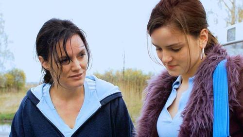 Polizeiruf 110 Season 31 Episode 9 - Vom Himmel gefallen