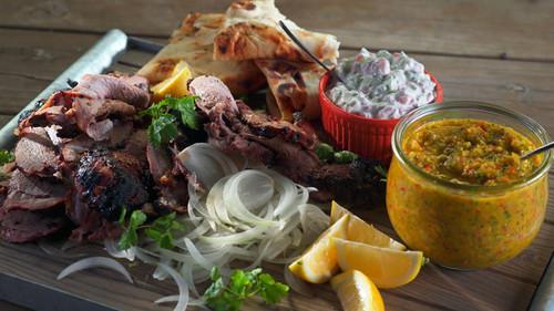 Steven Raichlen's Project Smoke Season 3 Episode 2 - Hot Stuff