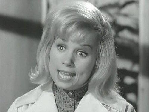 Perry Mason Season 7 Episode 16 - The Case of the Ice-Cold Hands
