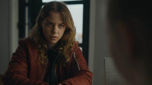 A Familiar Stranger Season 1 Episode 5 - Episode 5