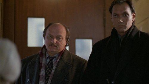 NYPD Blue Season 3 Episode 15 - Head Case