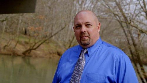 Murder in the Heartland Season 3 Episode 2 - Money Can't Buy You Love