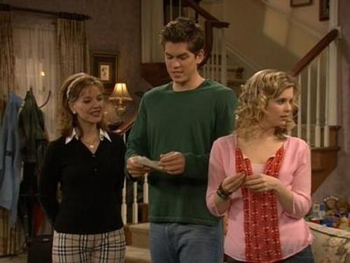 Reba Season 2 Episode 19 - The Wall