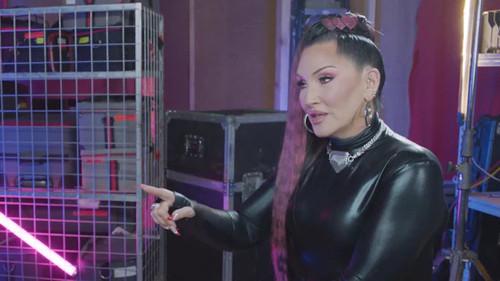 Whatcha Packin' Season 16 Episode 5 - Fifth Queen Eliminated