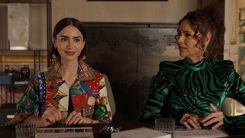 undefined Season 5 Episode 3 - Intimissimi Issues