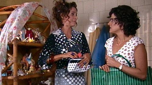 A Grande Família Season 2 Episode 7 - Roupa Suja Se Lava Em Casa!