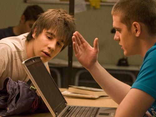 Physics or Chemistry Season 3 Episode 6 - Yo te atraigo, tu me atraes...