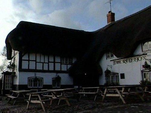 Most Haunted Season 1 Episode 3 - Avebury Stones and The Red Lion