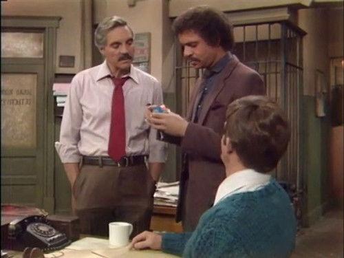 Barney Miller Season 8 Episode 14 - Arrival